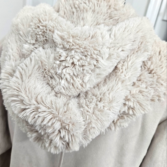 Jones New York Faux Suede Winter Fur Lined Winter Coat - Size M - Picture 6 of 12